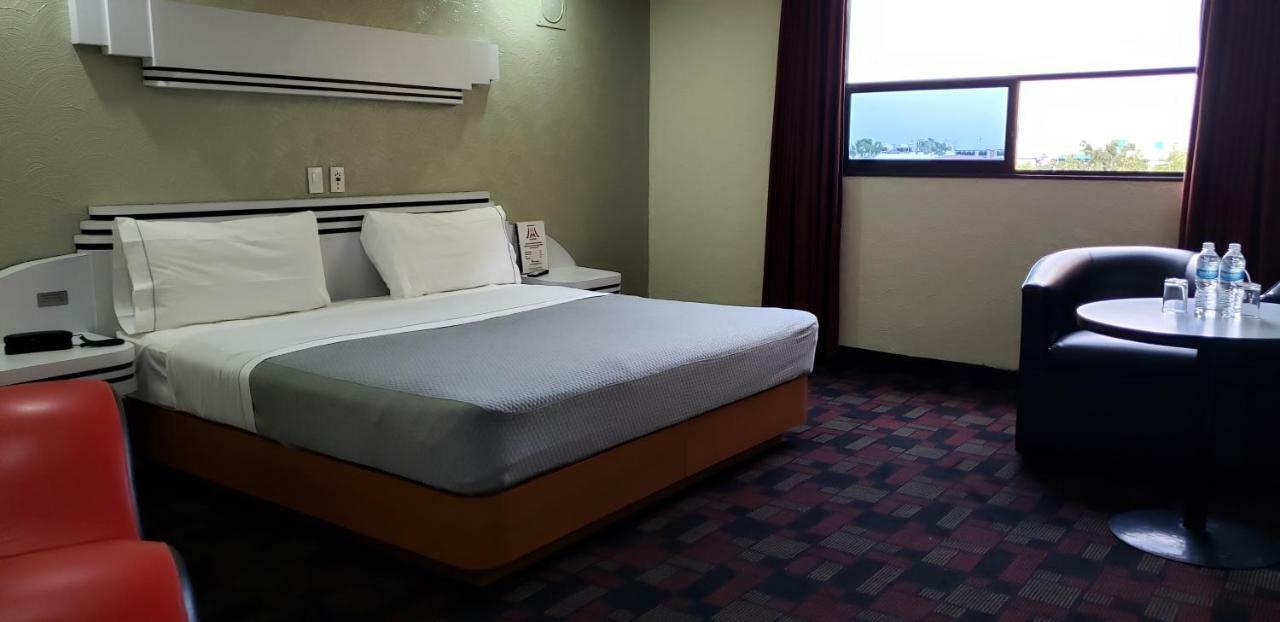 Hotel Modelo เม็กซิโกซิตี้ ภายนอก รูปภาพ